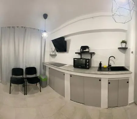 Apartment Aviatiei 4 *